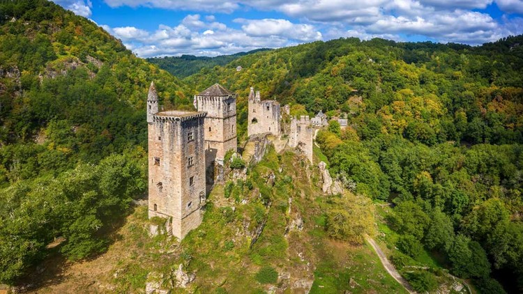 Tours de Merle site touristique en Corrèze