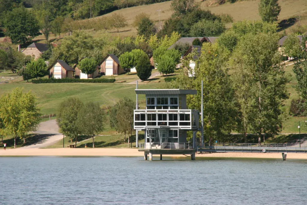 2 lac du causse corrèze